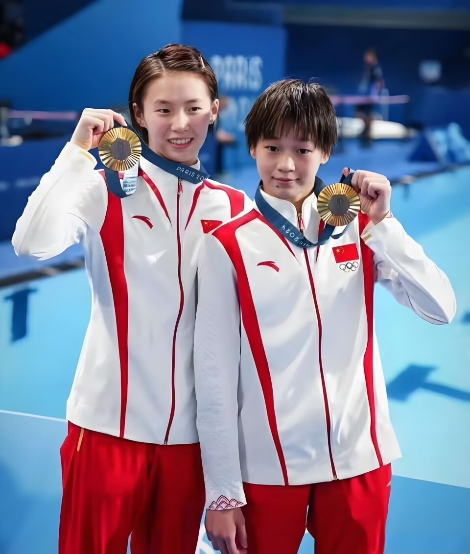 她实现女子, ObYGt