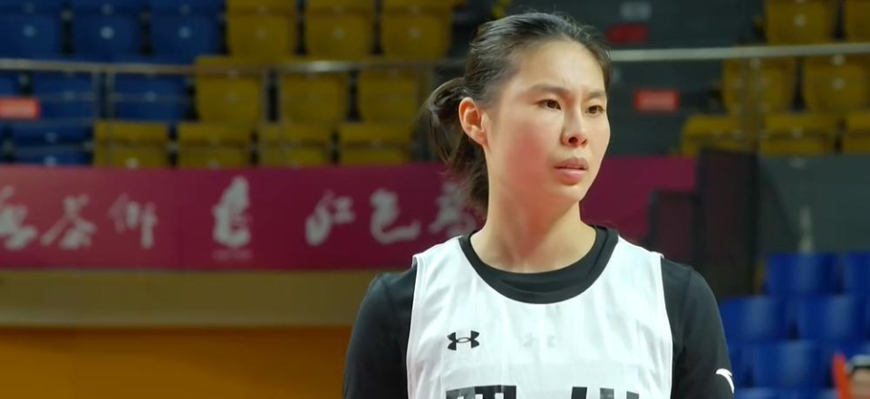 实现两连胜, 比赛开局 实现两连胜, 比赛开局